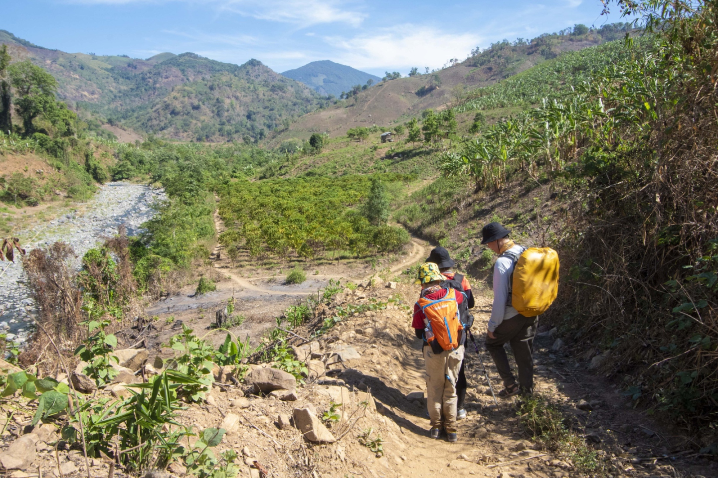 Cho thuê xe đi Tà Giang 2 ngày 1 đêm - Lịch trình Trekking chi tiết