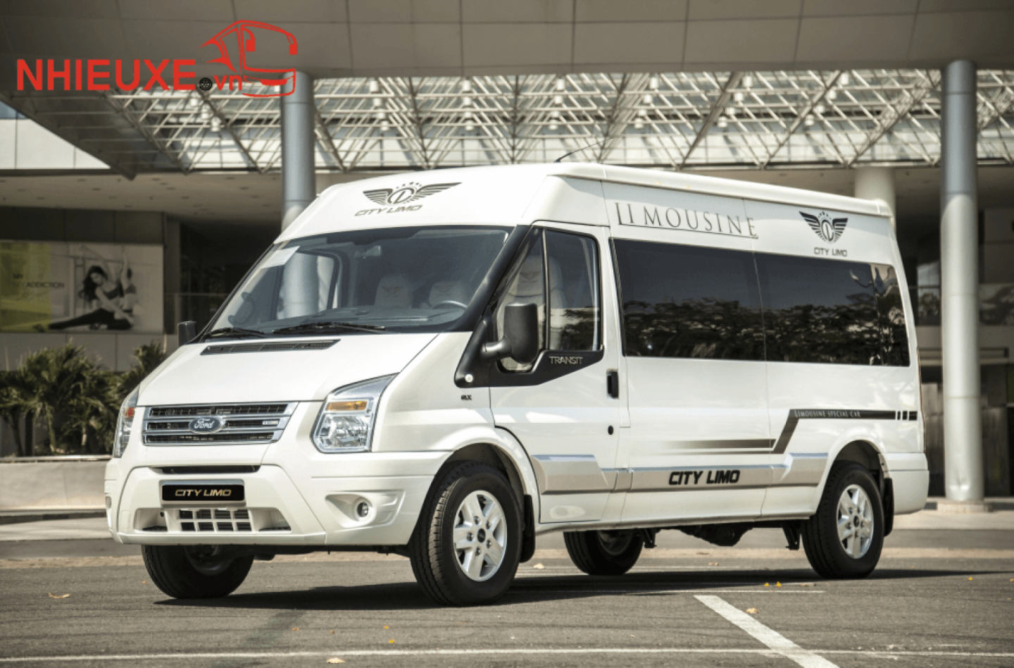 202406/16/dia-chi-thue-xe-ford-transit-16-cho-uy-tin-bang-gia-chi-tiet-toa819.png