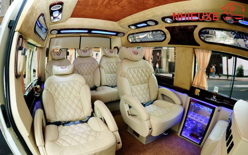 Thuê xe Limousine Bình Dương đi Mũi Né