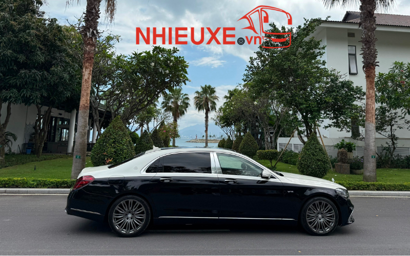 Thuê xe Mercedes S500