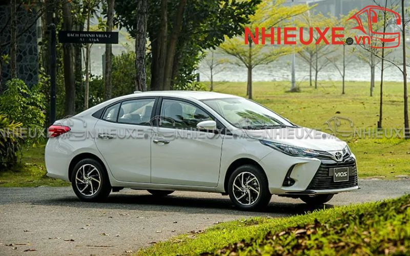 Kinh nghiệm thuê xe đi du lịch mùa hè không bị hớ