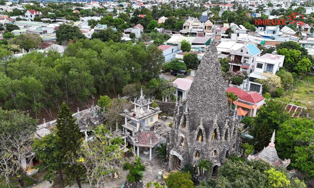 Thuê xe đi du lịch tại Cam Ranh