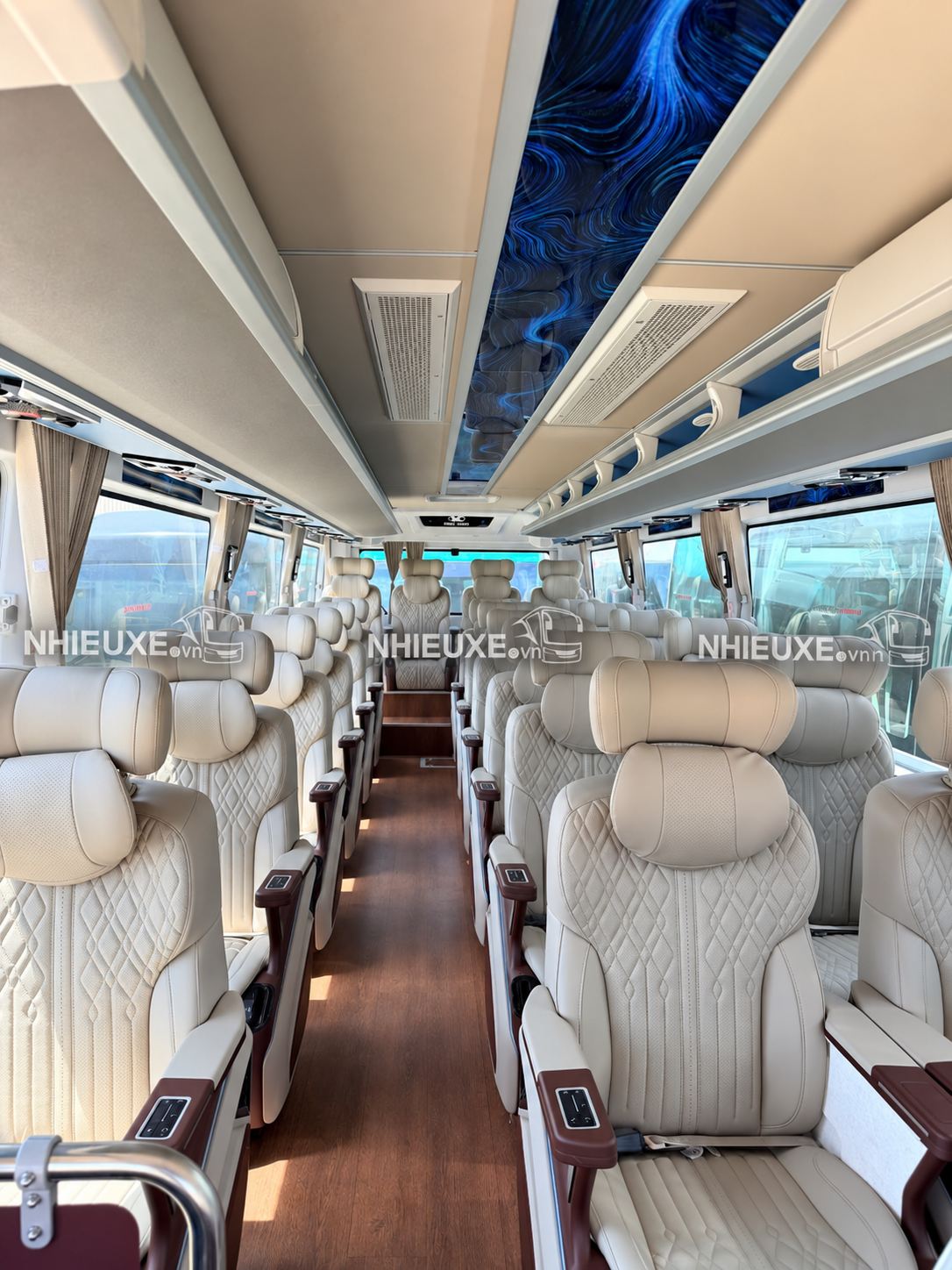 XE LIMOUSINE 22 CHỖ