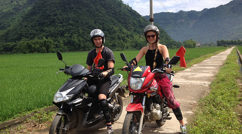 Kinh nghiệm thuê xe máy du lịch tự túc tại Lào