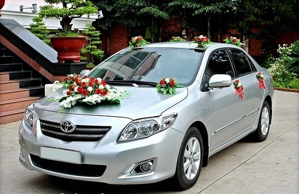 Xe cưới Toyota Altis