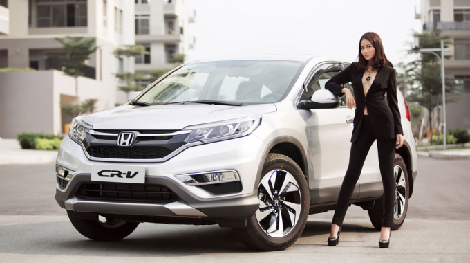 Giá Honda CRV 7 chỗ Civic đột ngột giảm gần 200 triệu đồng